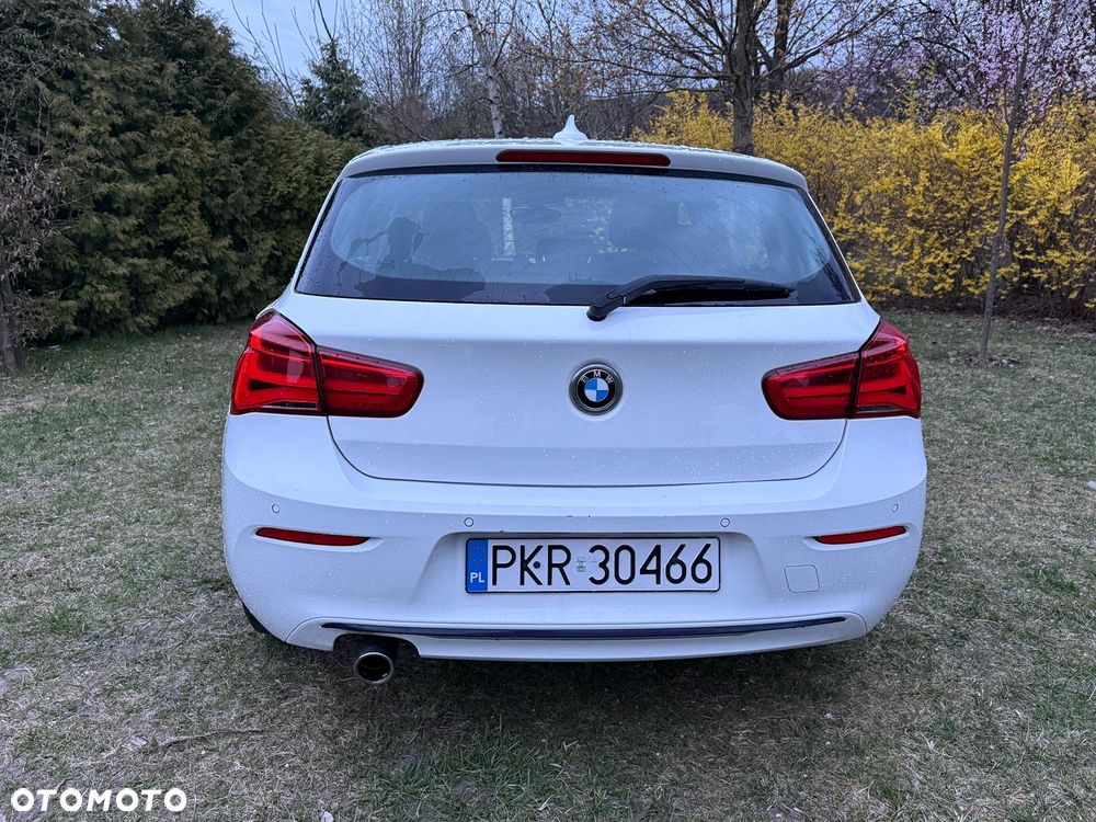 BMW Seria 1 114d Sport Line - 7