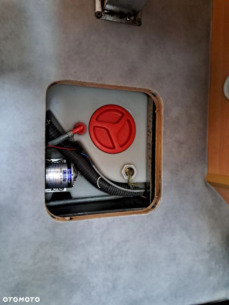 KNAUS SUN TRAVELLER 658LG - 24