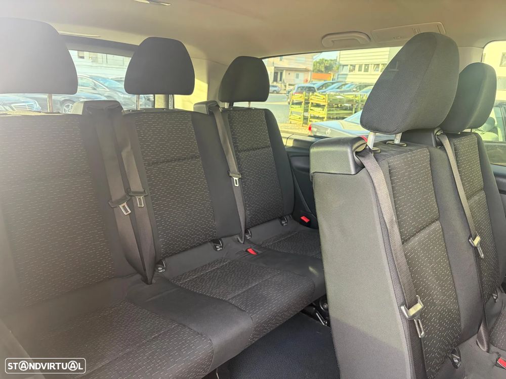 Mercedes-Benz Vito Tourer - 12
