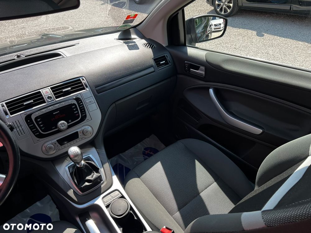 Ford Kuga 2.0 TDCi 4WD Trend - 24