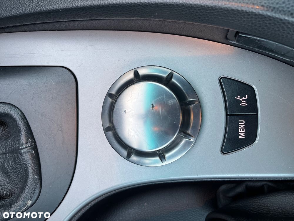 BMW Seria 5 525d Touring - 17