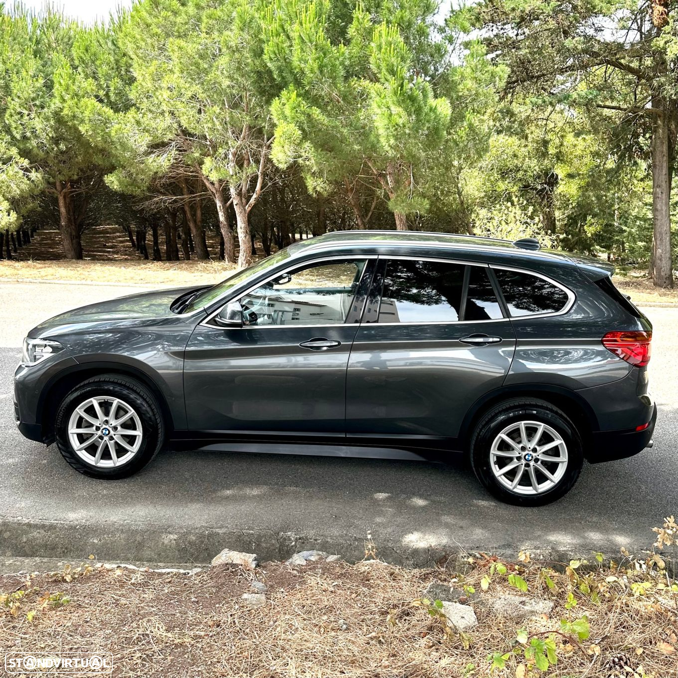 BMW X1 16 d sDrive Advantage - 2
