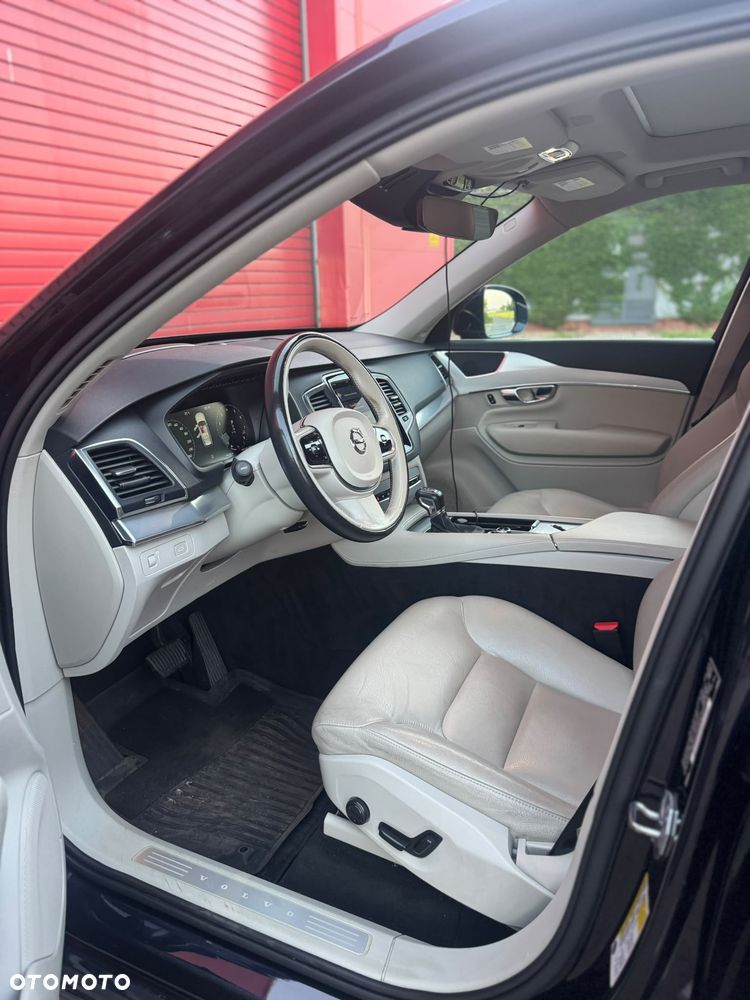 Volvo XC 90 T5 AWD Momentum - 14