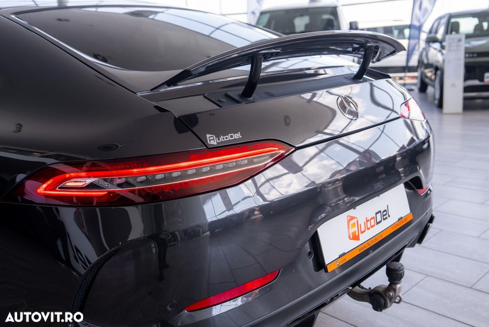 Mercedes-Benz AMG GT Coupe - 16