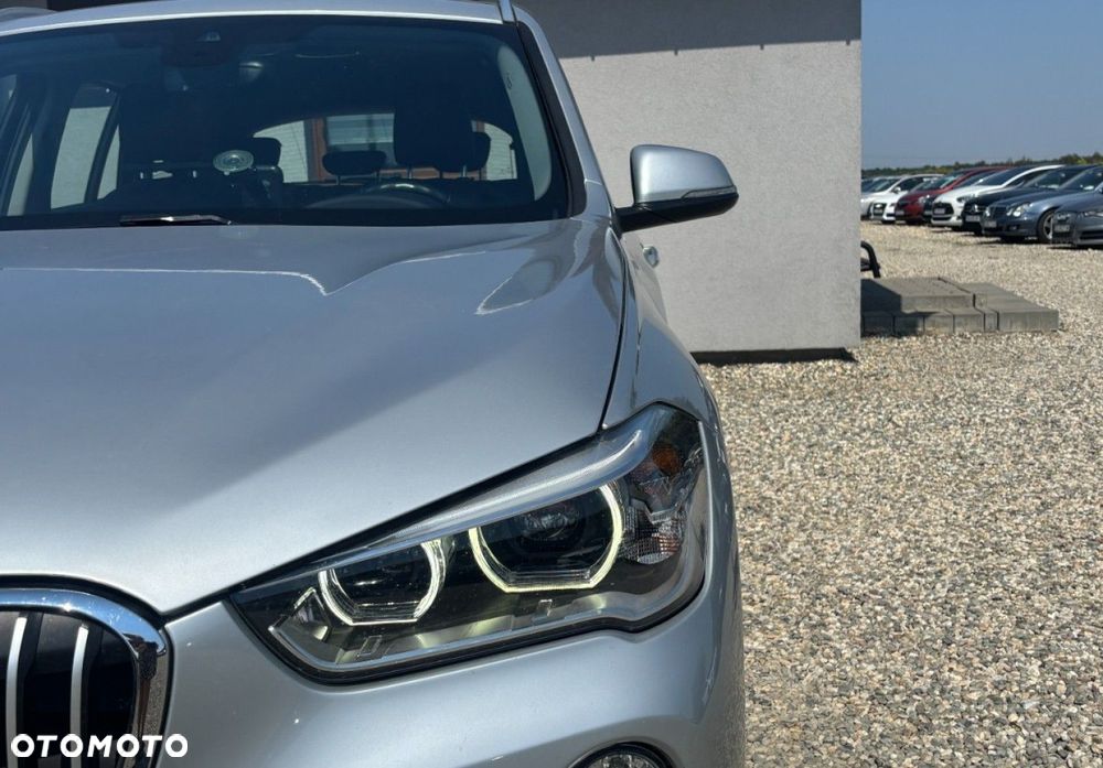 BMW X1 - 10