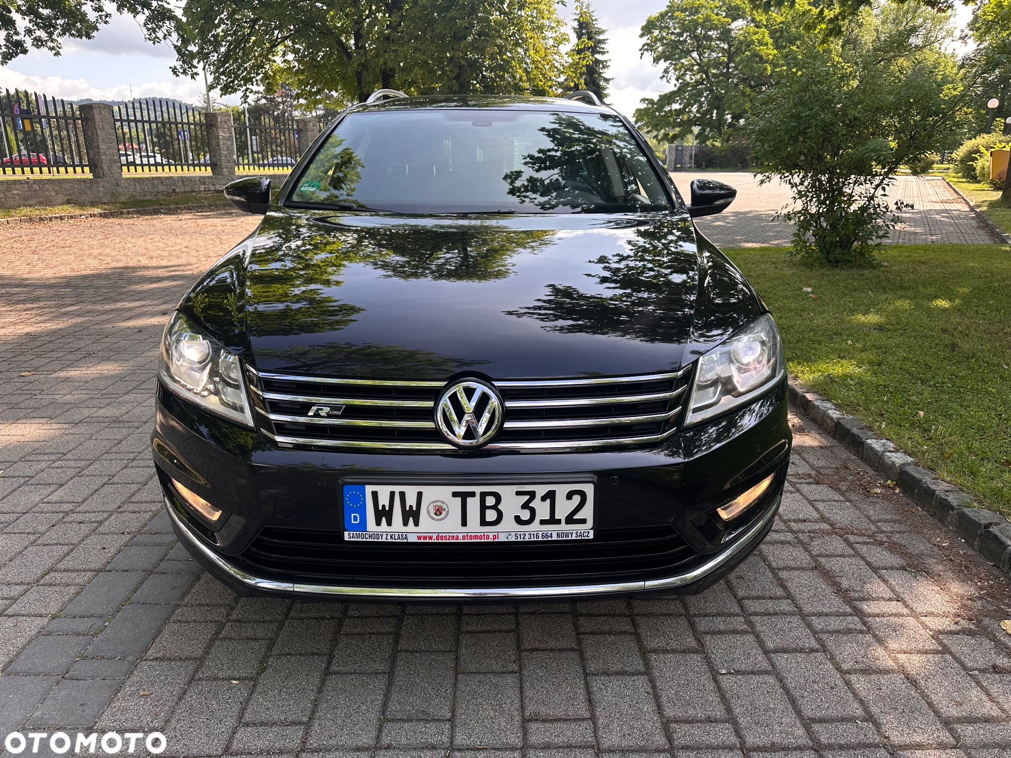 Volkswagen Passat Variant 2.0 TDI BlueMotion Technology R-Line - 30