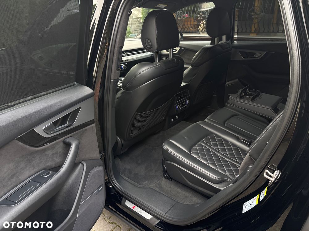 Audi SQ7 4.0 TDI Quattro Tiptronic - 31