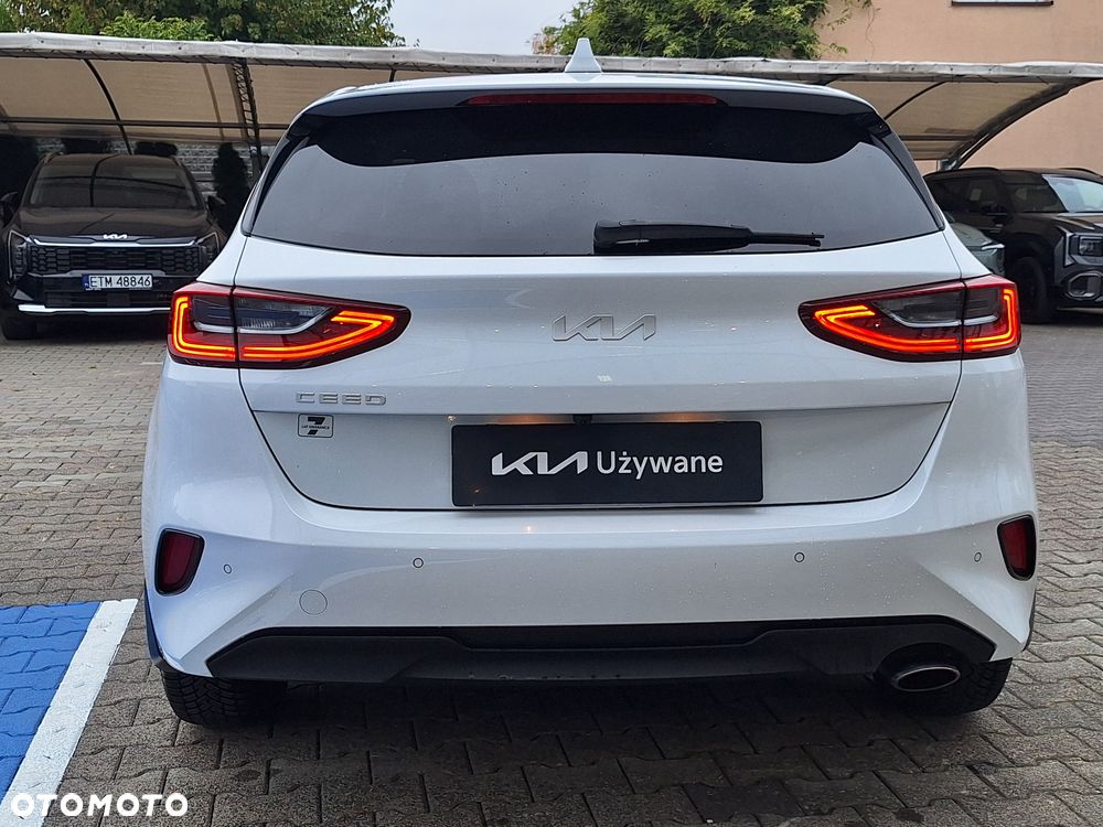 Kia Ceed 1.5 T-GDI M DCT - 29