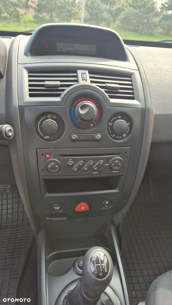 Renault Megane 1.6 Dynamique - 7