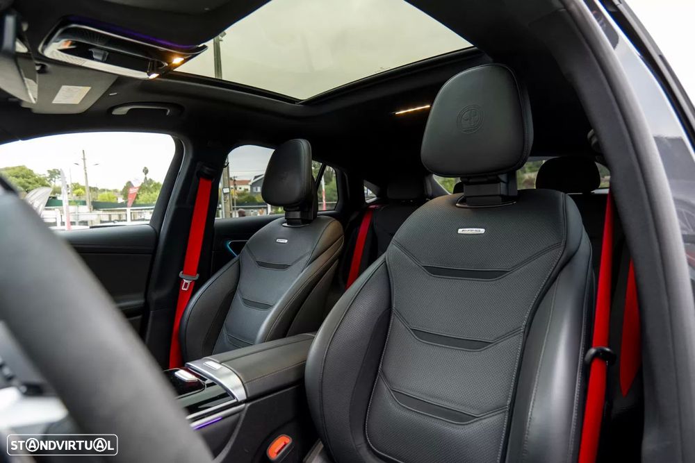 Mercedes-Benz GLC 63 AMG S E Performance Coupe 4Matic+ - 23