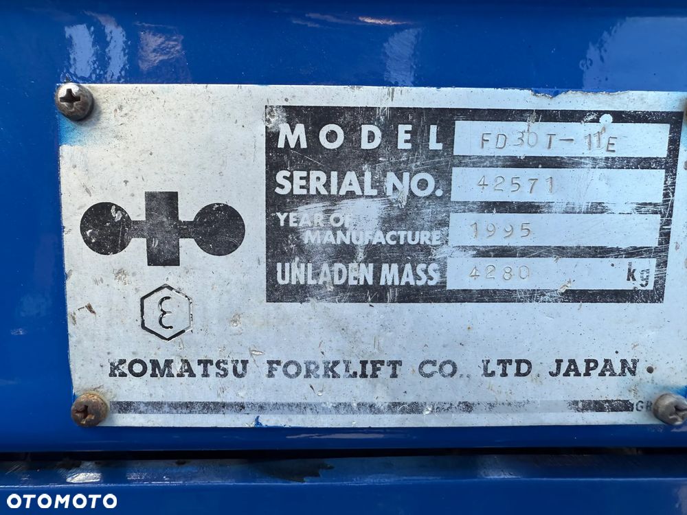 Komatsu FD30T-11E - 23