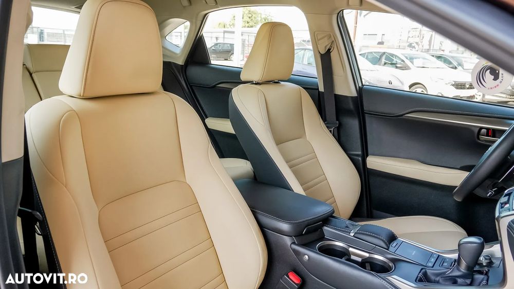 Lexus Seria NX 300h Executive Line - 30