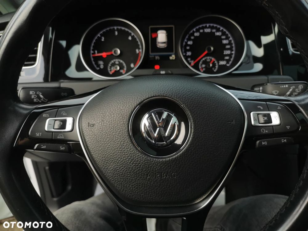 Volkswagen Golf VII 1.6 TDI BMT Highline - 18