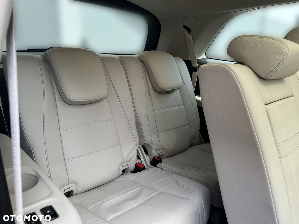 Mercedes-Benz GLS - 20