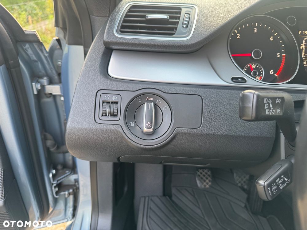 Volkswagen Passat CC 2.0 TDI BlueMotion Technology - 22