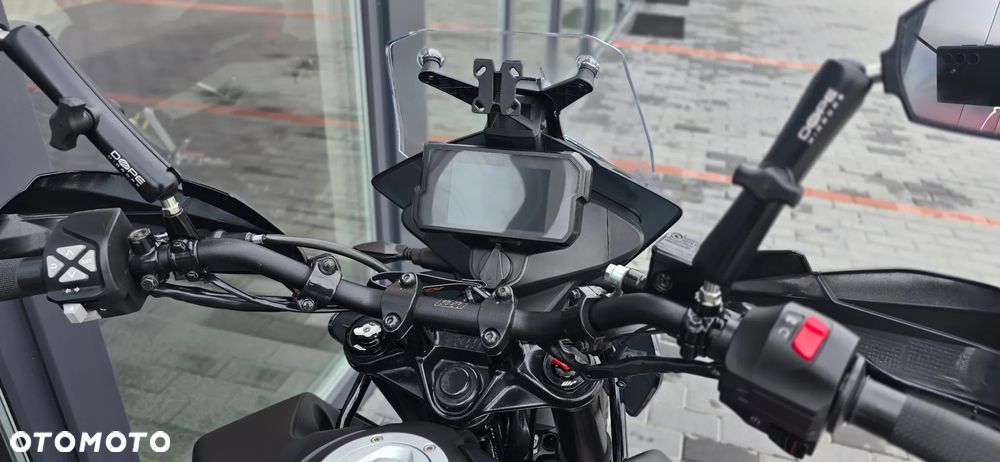 KTM Adventure - 13