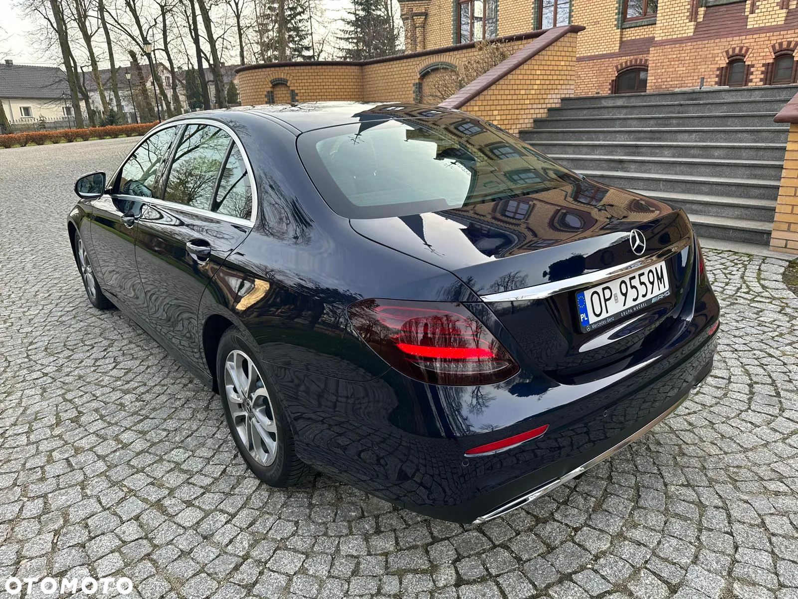 Mercedes-Benz Klasa E - 9