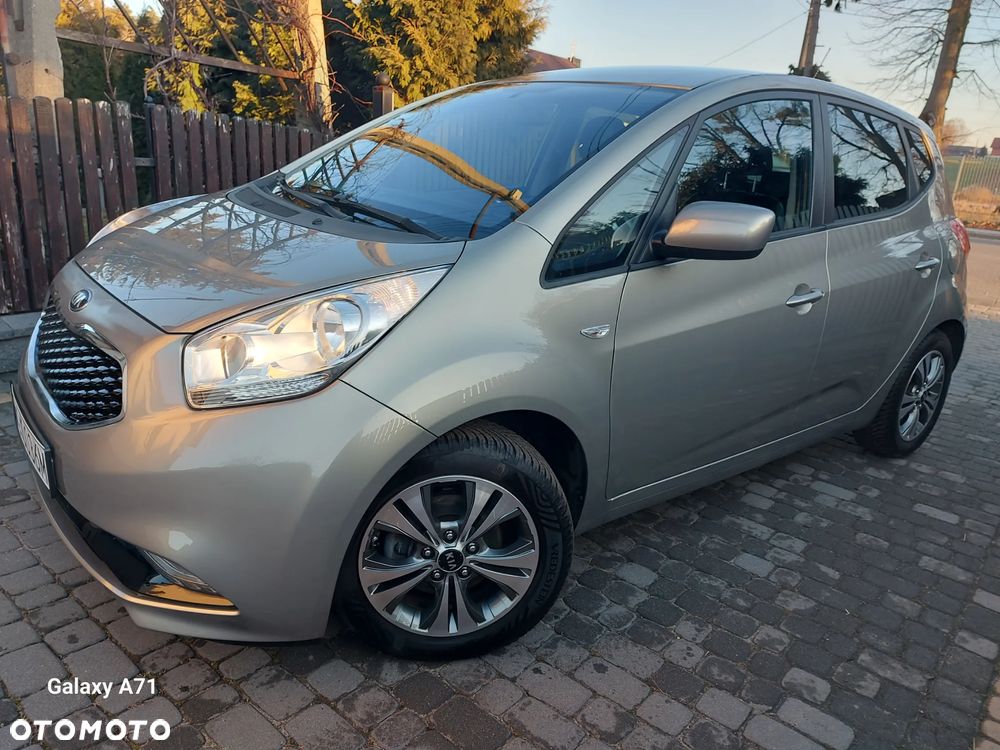 Kia Venga - 7