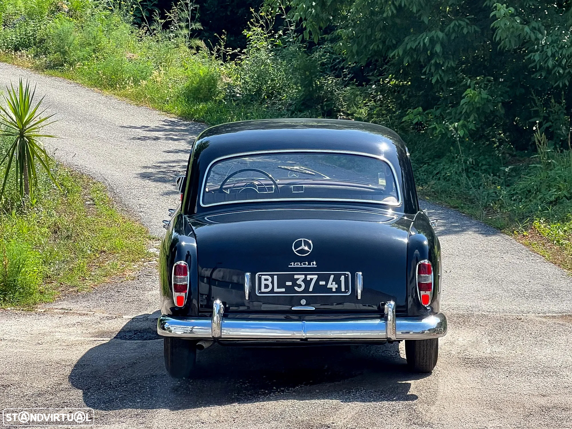 Mercedes-Benz 180 - 2
