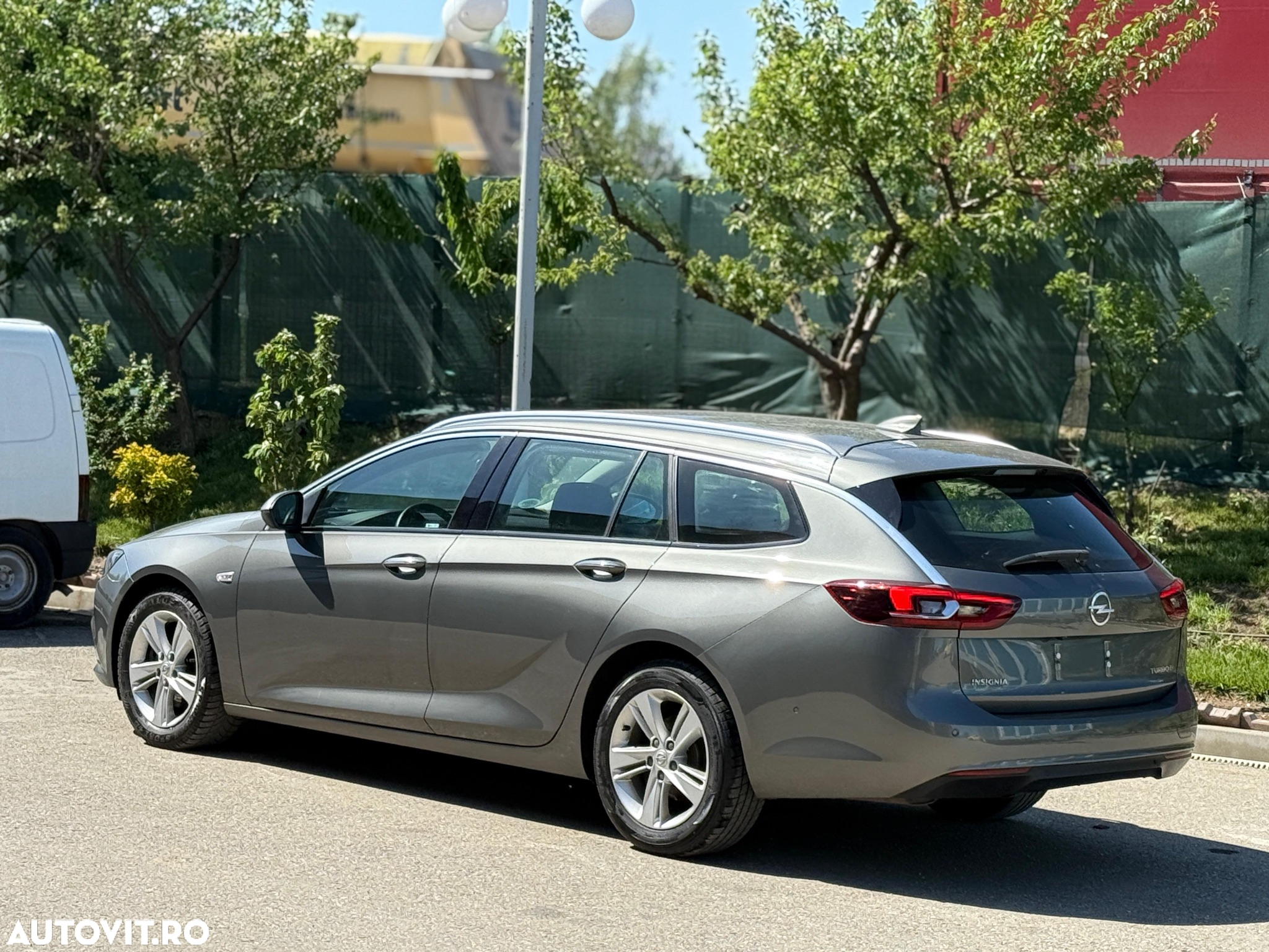 Opel Insignia 2.0 CDTI ECOTEC Start/Stop Edition - 10