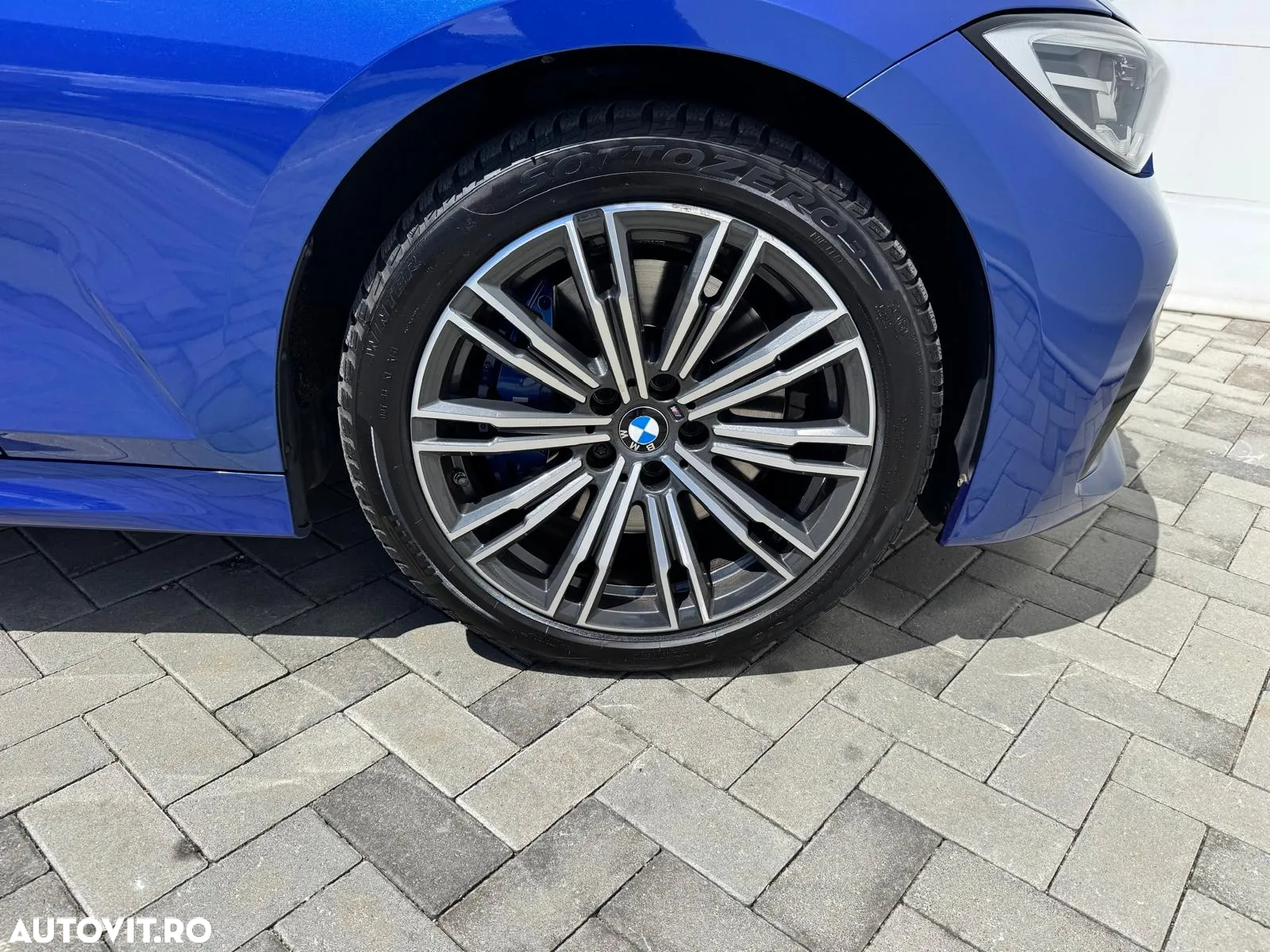 BMW Seria 3 330i xDrive AT - 6