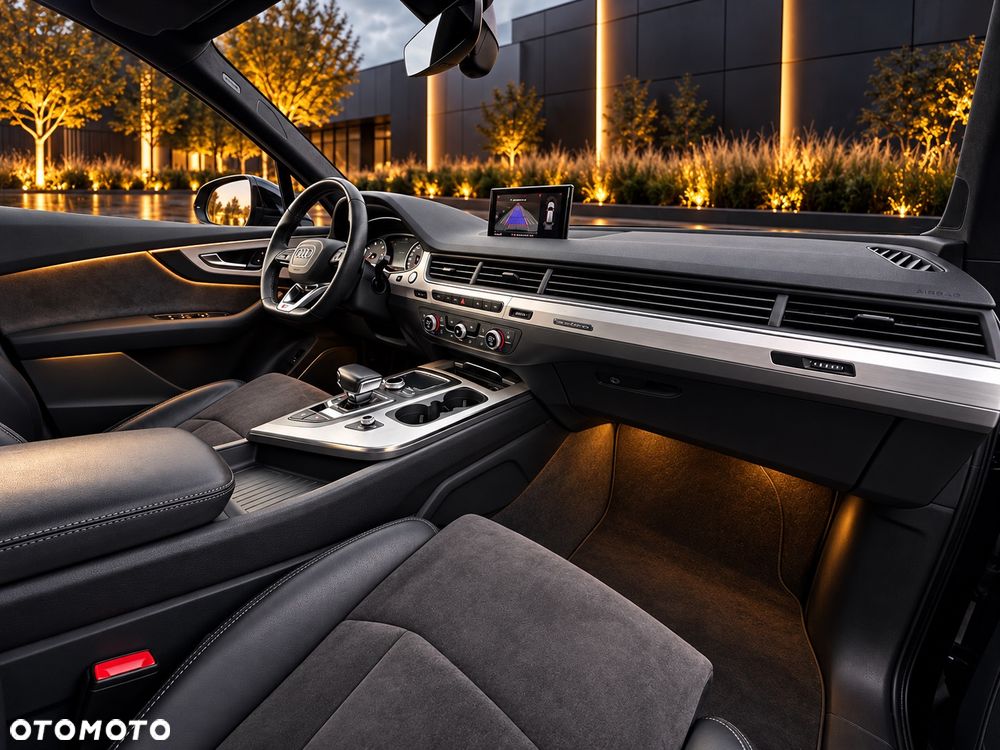 Audi Q7 - 9