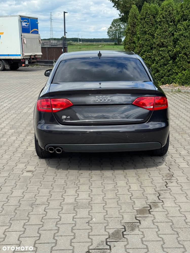 Audi A4 Limousine 2.0 TDI DPF S line Sportpaket - 7
