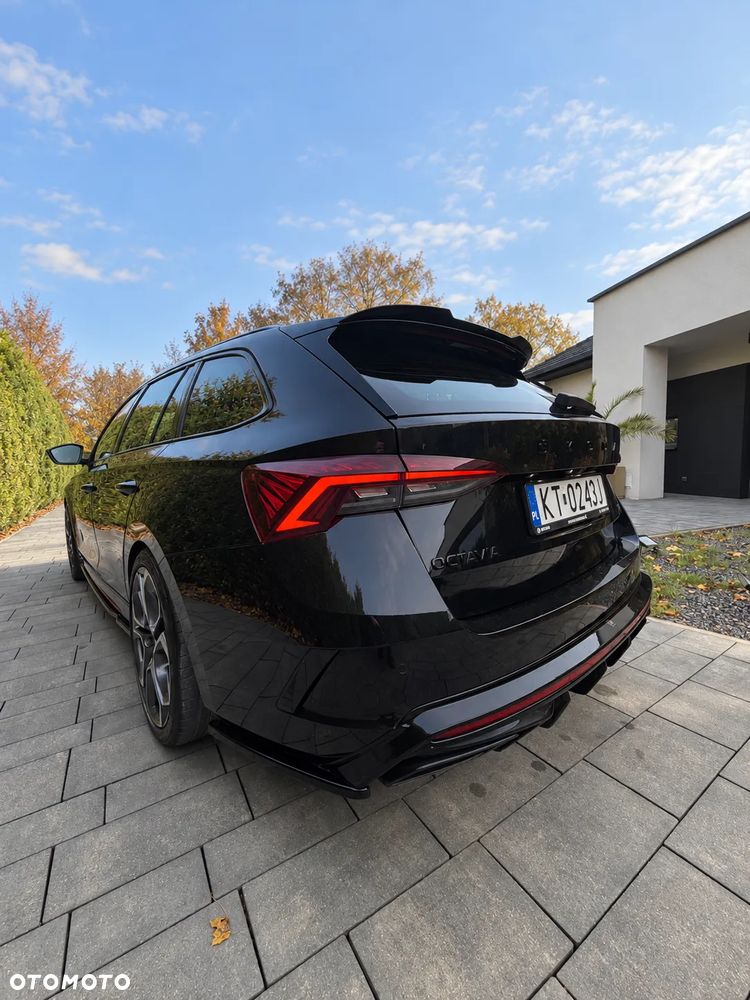 Skoda Octavia 2.0 TSI RS DSG - 36