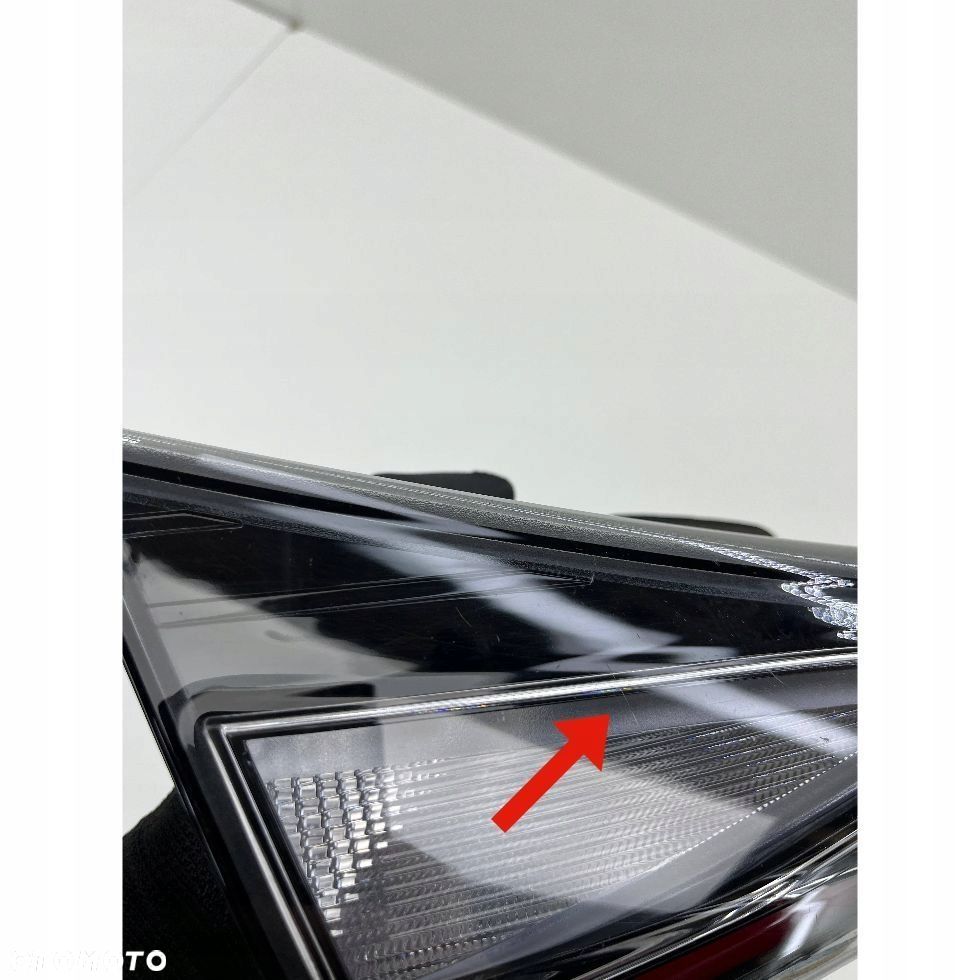 HYUNDAI I20 III N-LINE LAMPA PRAWA TYŁ W KLAPĘ LED 92403-C0000 - 8