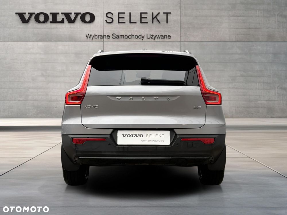 Volvo XC 40 - 7