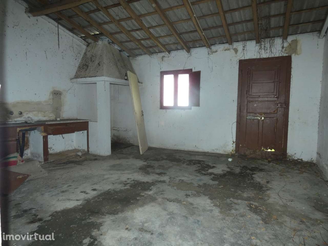 Moradia em ruinas em Muge - Grande imagem: 5/18