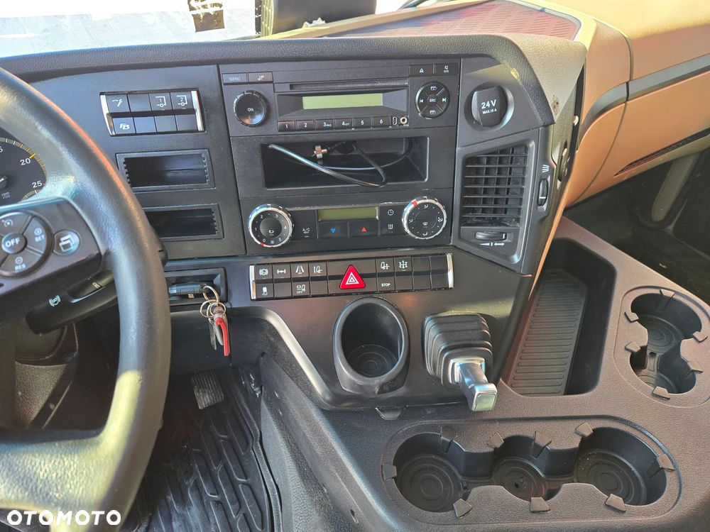 Mercedes-Benz ACTROS 1843 LOHR - 13