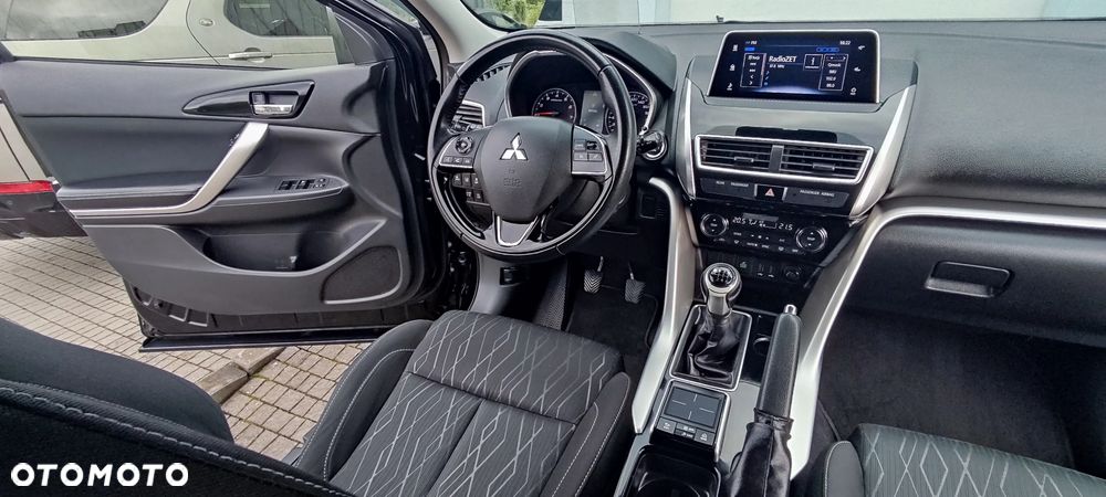 Mitsubishi Eclipse Cross 1.5 T-MIVEC 2WD Spirit - 3