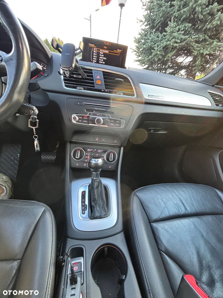 Audi Q3 2.0 TFSI Quattro Sport S tronic - 16