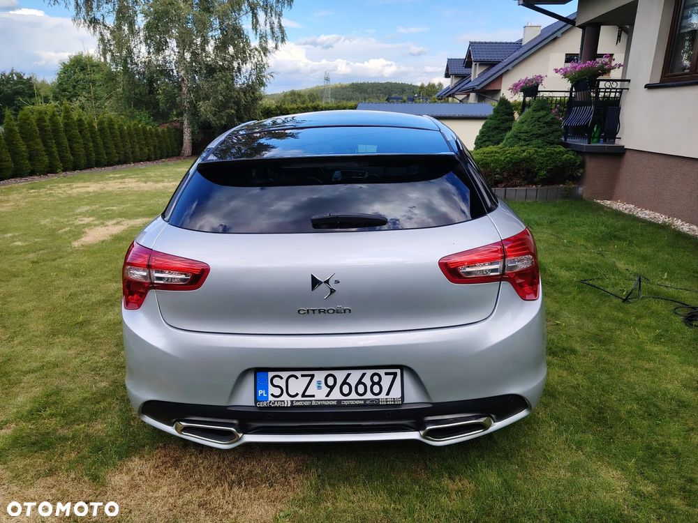 Citroën DS5 HDi 165 SoChic - 6