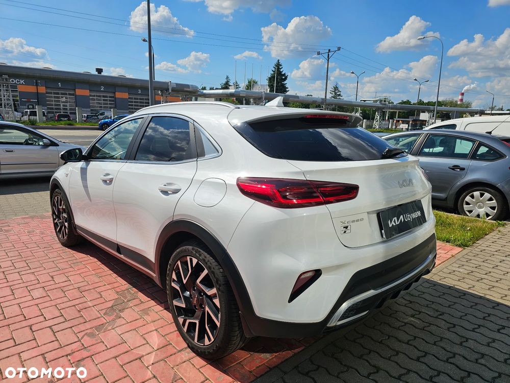 Kia XCeed 1.5 T-GDI M - 4