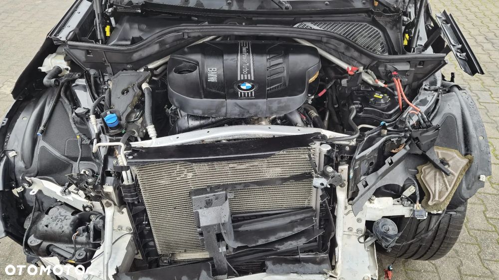BMW X5 xDrive25d Sport-Aut - 8