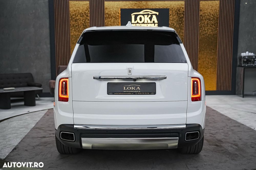 Rolls-Royce Cullinan Standard - 8