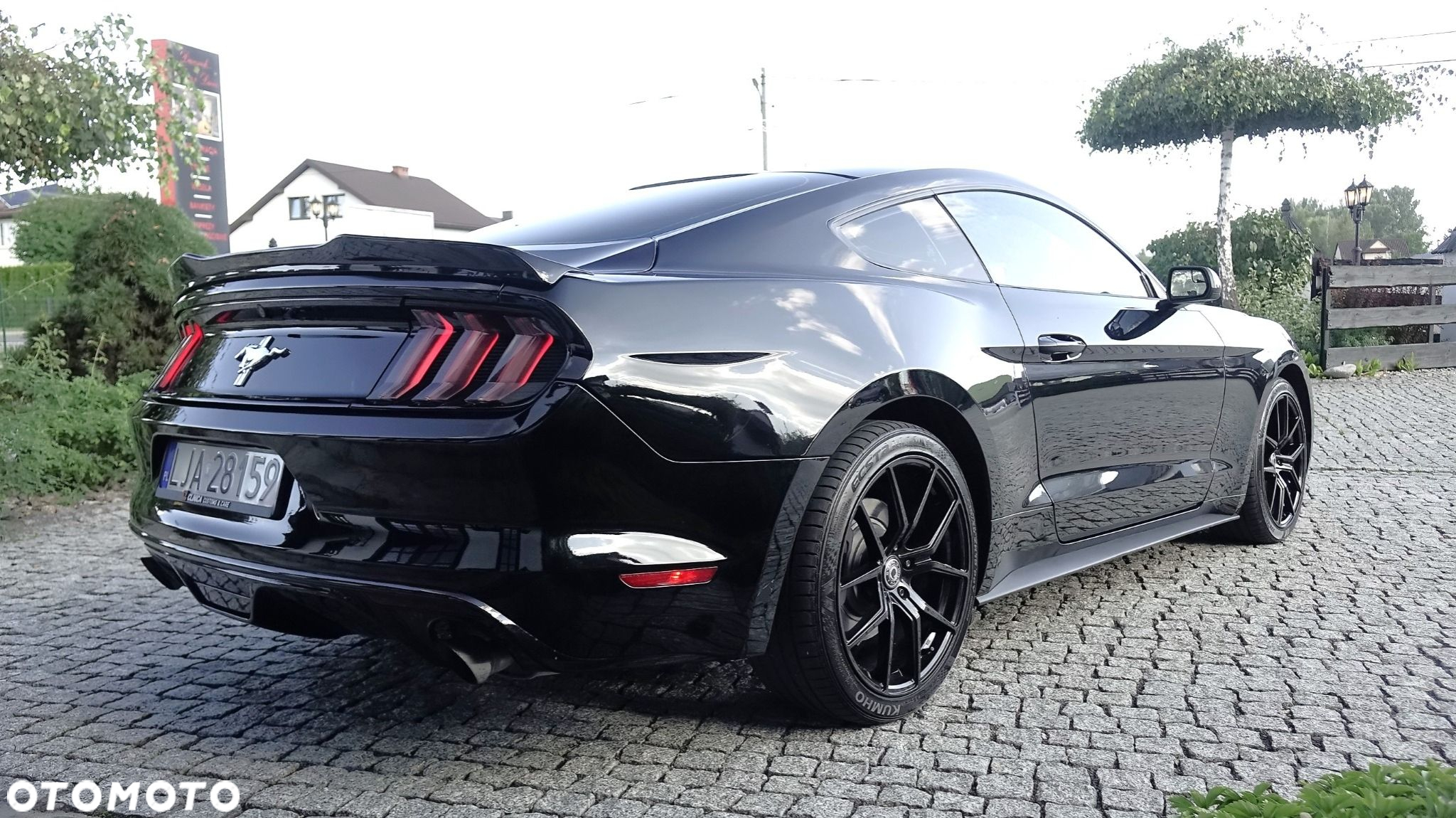 Ford Mustang - 17