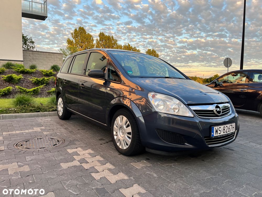 Opel Zafira 1.6 - 6