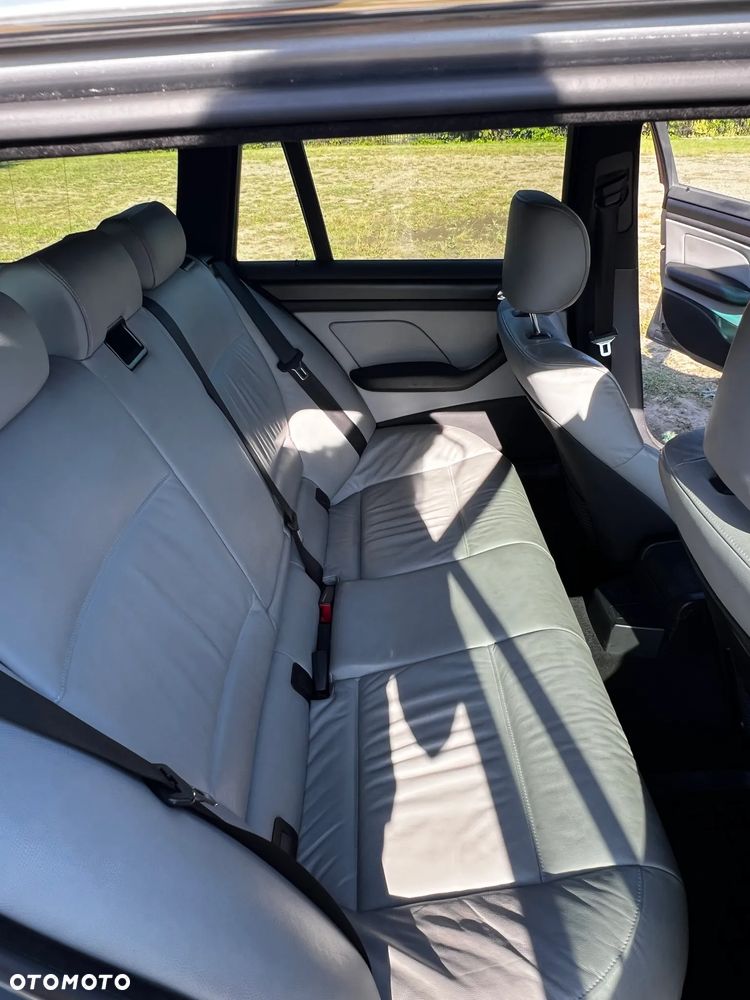 BMW Seria 3 - 7
