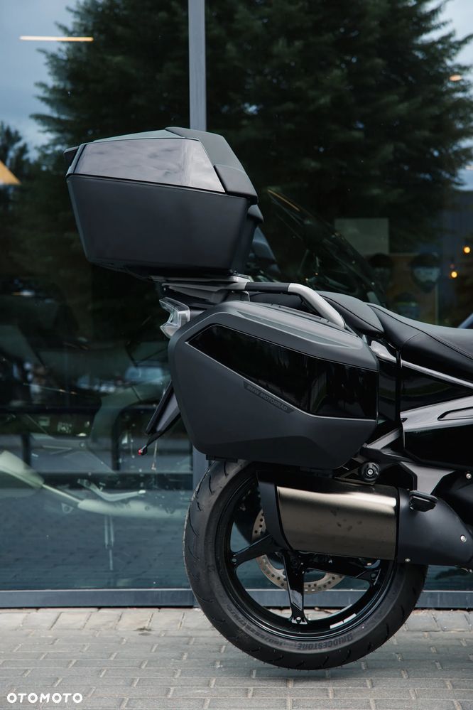 BMW R - 6