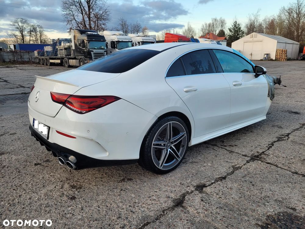 Mercedes-Benz CLA - 10