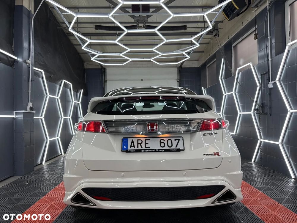 Honda Civic 2.0 i-VTEC Type R Championship White Edition - 8