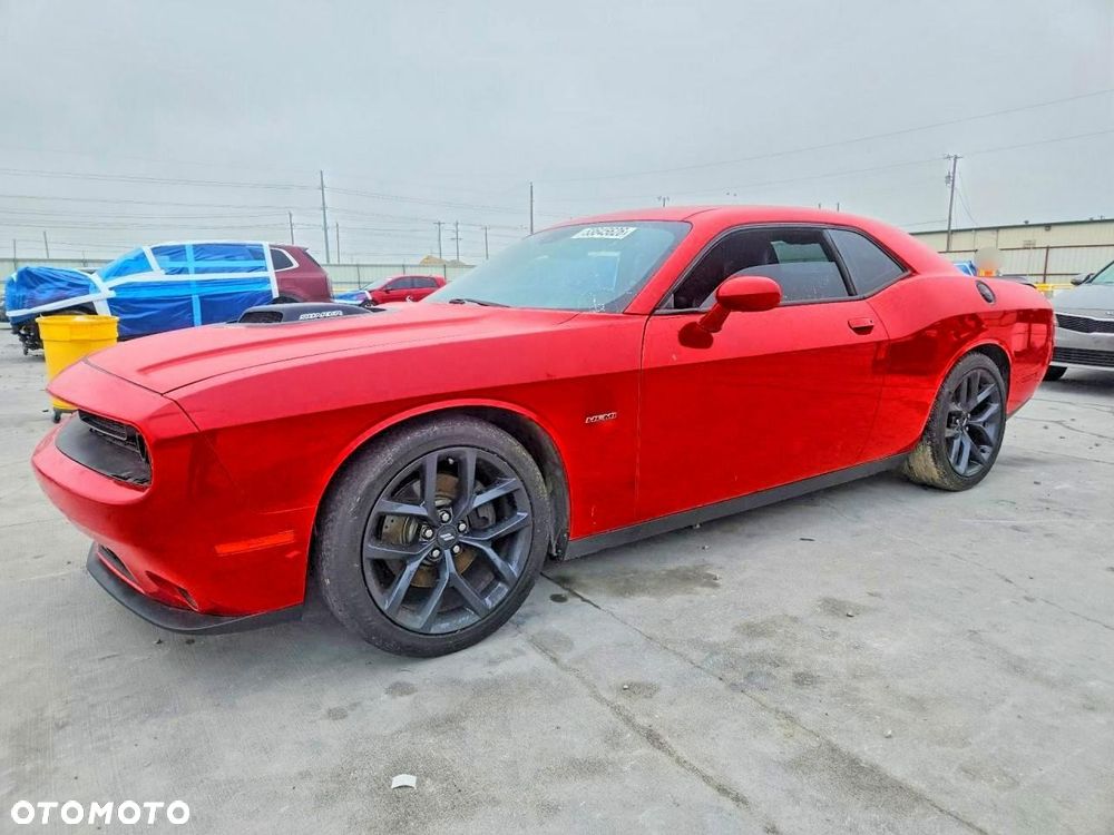 Dodge Challenger