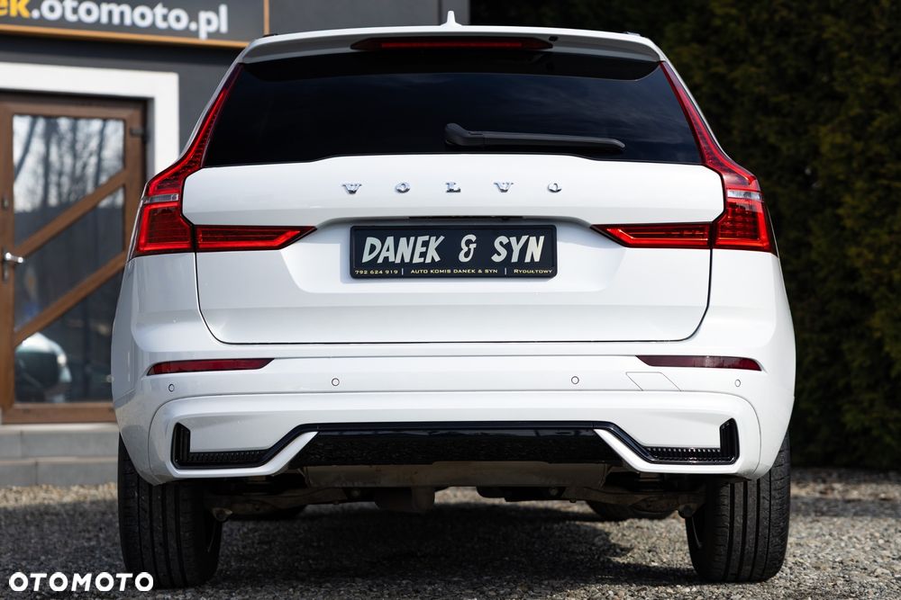 Volvo XC 60 B4 D Ultimate Dark - 19