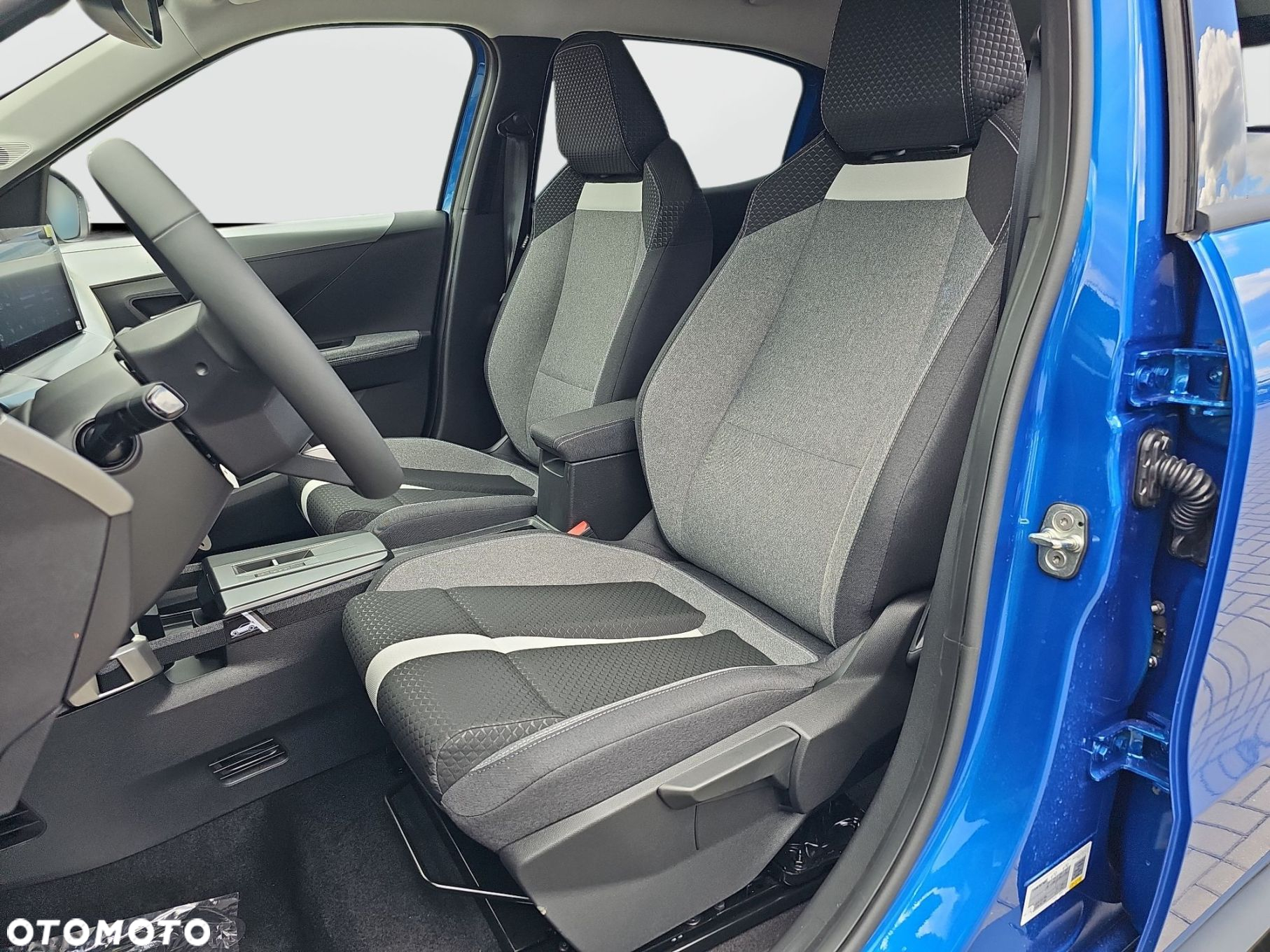 Opel Frontera - 10