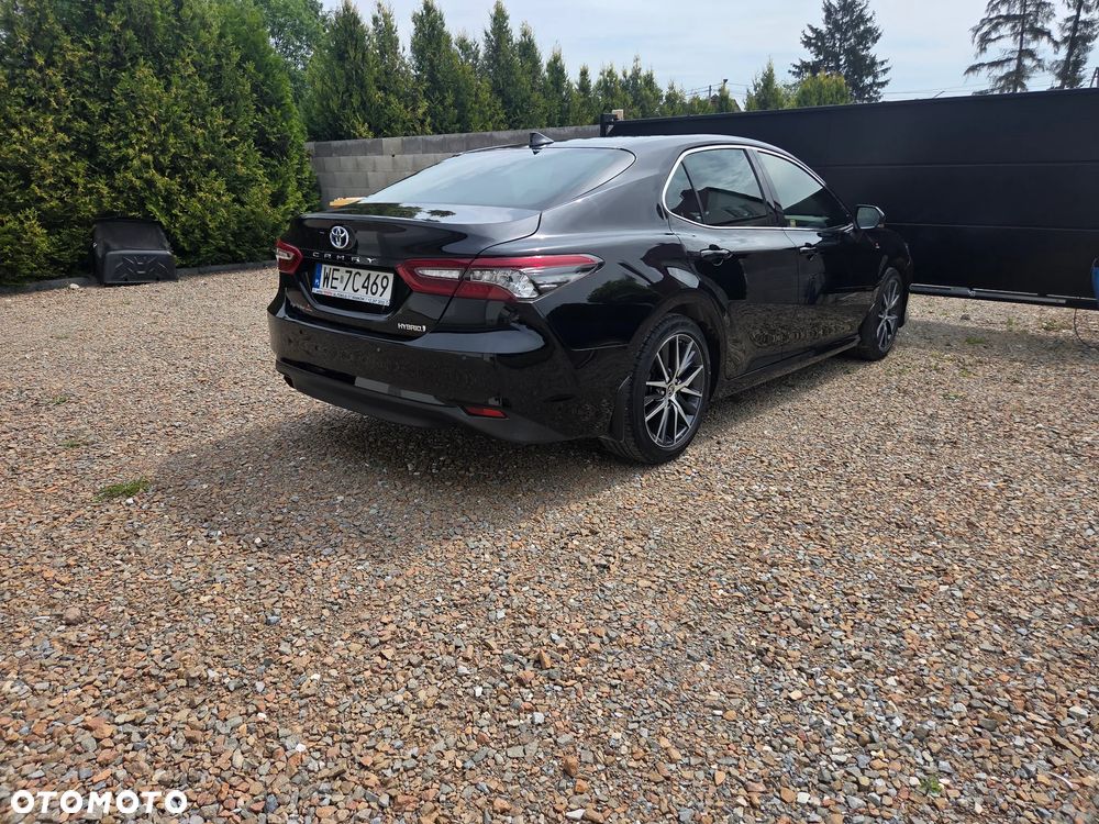 Toyota Camry 2.5 Hybrid Executive CVT - 16