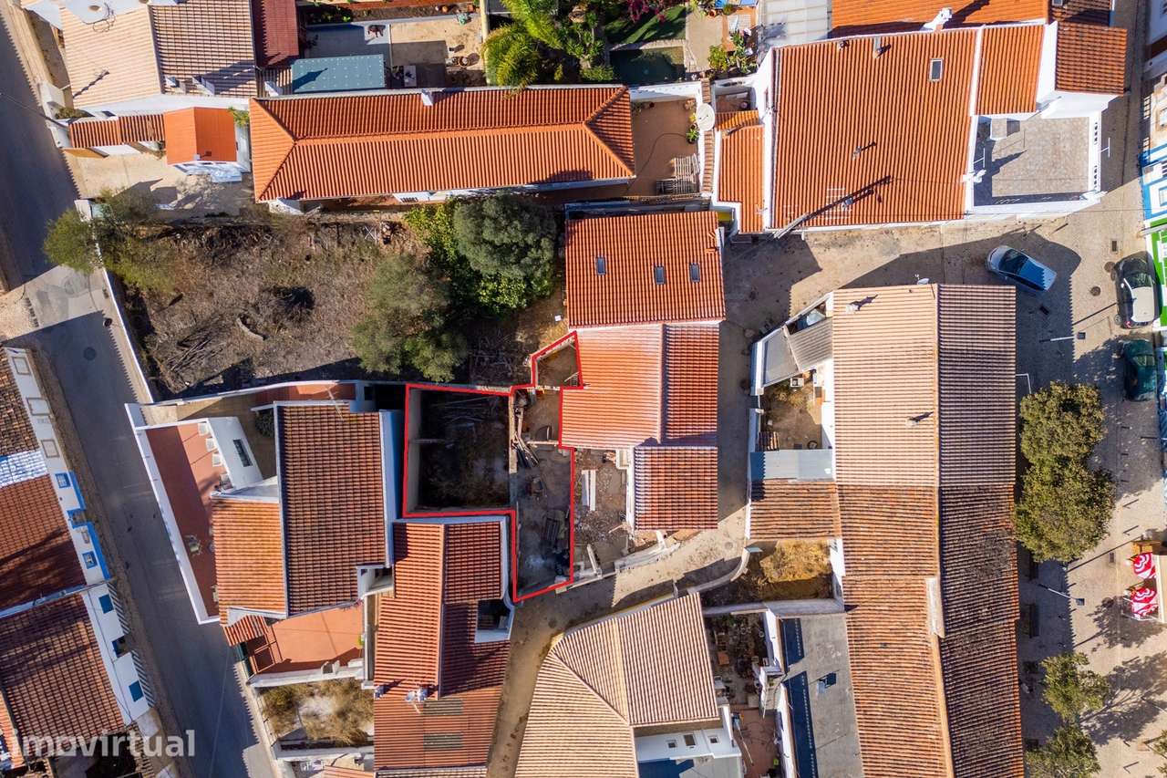 Terreno urbano para moradia - Grande imagem: 2/21