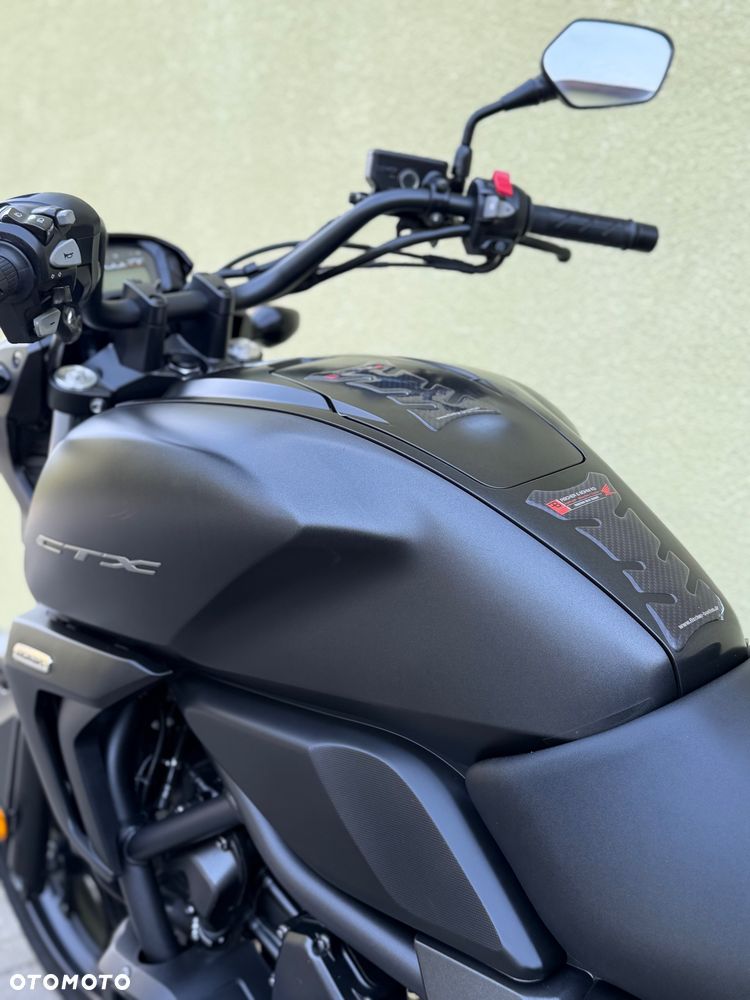 Honda CTX - 35